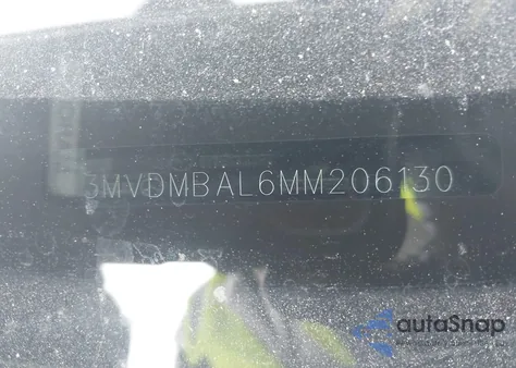 2021 Mazda Cx-30 2.5 S z USA, uszkodzony, nr VIN 3MVDMBAL6MM206130